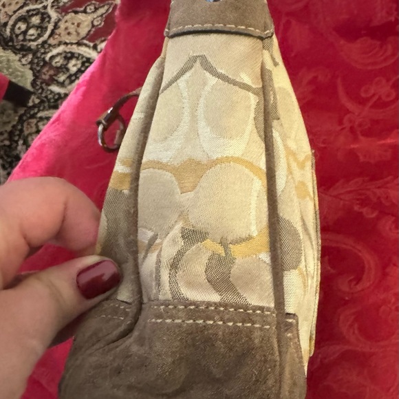 Coach #2172 tone Tan Signature shoulder bag with Leather Good Condition 12”x7” - Picture 4 of 9